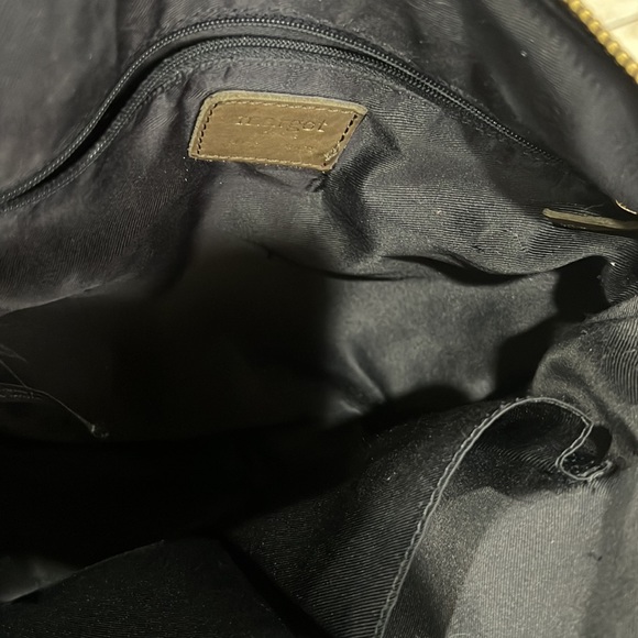 Margot - Picture 6 of 8